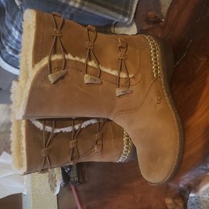 Uggs boots